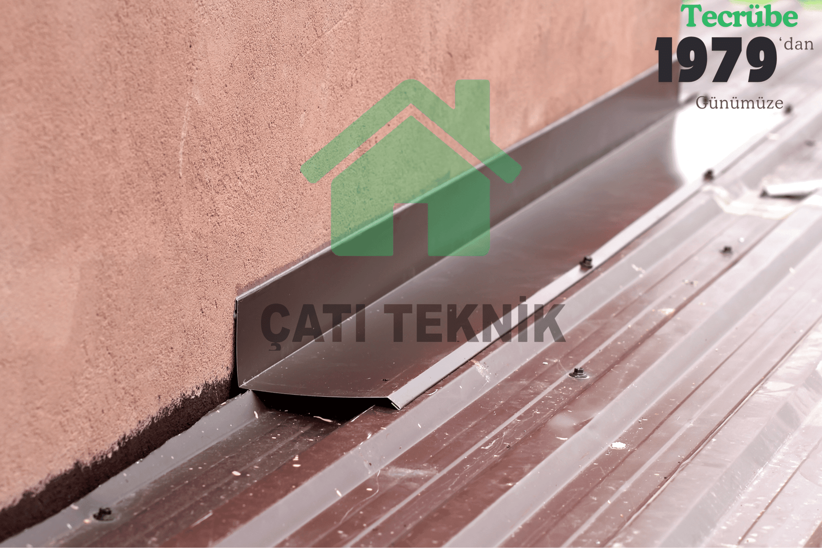 sandviç panel çatı tamiri ve çatı izolasyon çözümleri ile kalıcı koruma.